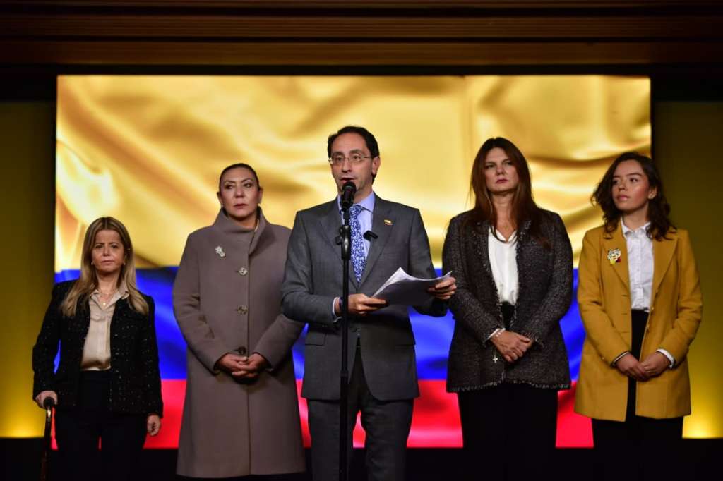 Elsa Noguera, María Isabel Campo, José Manuel Restrepo, Carolina Restrepo y Jerome Sanabria.
