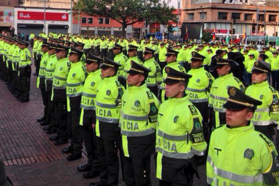 400 hombres y mujeres hacen parte del Comando Especial para Transporte Masivo. / @Mindefensa