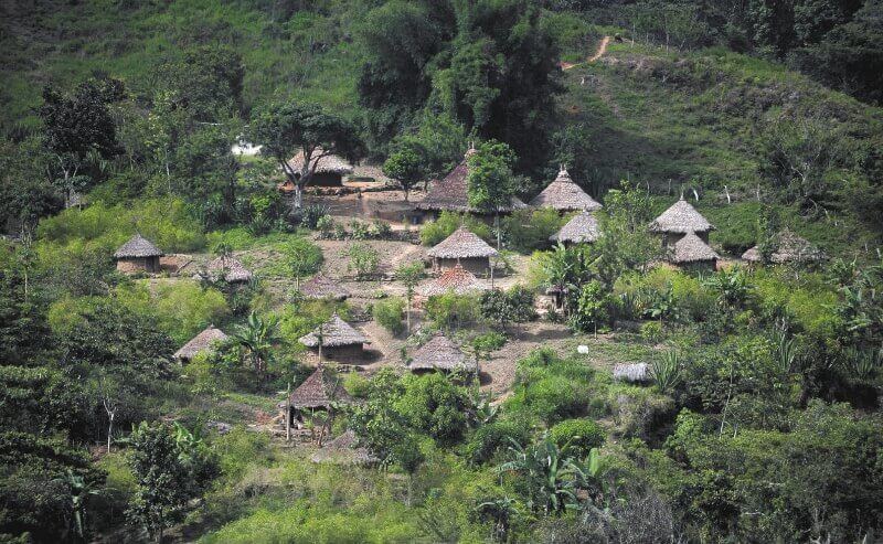 Después de que las comunidades indígenas del resguardo Kogui, Malayo y Arhuaco solicitaran restringir la entrada de extranjeros a estos territorios, el gobernador del Magdalena decretó este domingo el cierre de ambos parques para prevenir transmisión de coronavirus. / Óscar Pérez - El Espectador