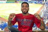 Anuel anuncia con insultos por qué no compartirá fotos de su hija con Yailin