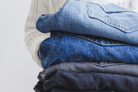 ¿Cada cuánto tiempo debes lavar tus jeans para no dañarlos?