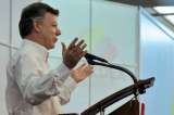 Lucha frontal contra la revaluación anuncia Santos