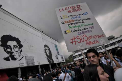 Estas son algunas de las universidades públicas que suspendieron el semestre
