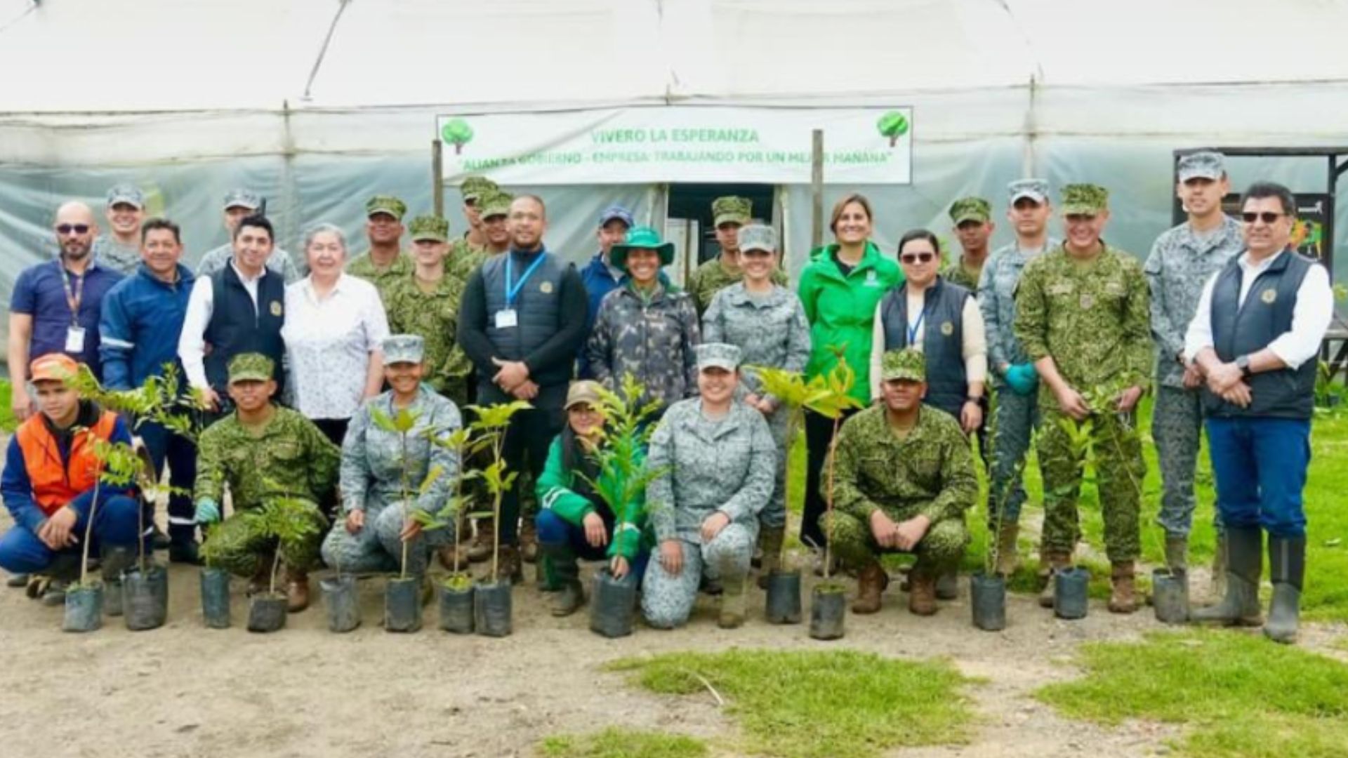 Contó con el apoyo de voluntarios de la escuela de la Fuerza Aérea Colombiana y la Armada Nacional.