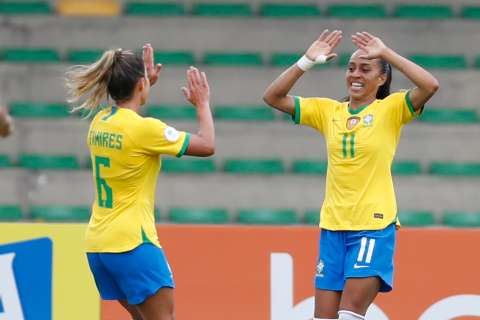 Brasil goleó a Uruguay y puso un pie en semifinales de la Copa América Femenina
