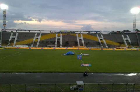 Tolima y Huila, suspendido por lluvia