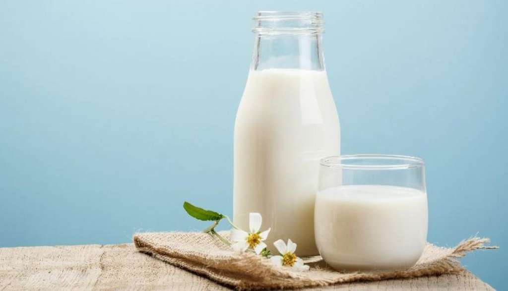 Leche de vaca, de soja o de almendra: ¿cuál es la mejor alternativa?