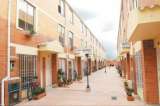 Bogotá no cumplió meta de viviendas gratis: ministro de Vivienda