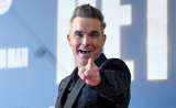 “Better Man”, un biopic de Robbie Williams hecho con altura y pasión