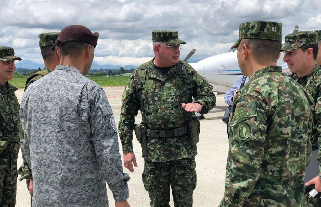 A esta hora, llega al Cauca, el comandante general de las Fuerzas Militares, general Helder Fernan Giraldo Bonilla, al Cauca, para atender la situación.