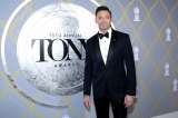 ¿Hugh Jackman tiene prohibido trabajar con Angelina Jolie?