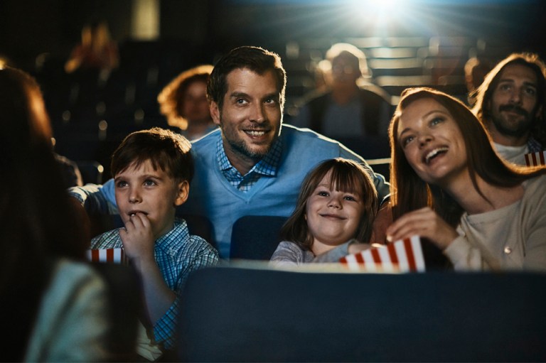 Tips para ir a cine por primera vez con tus hijos
