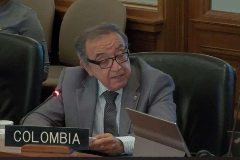 embajador de Colombia ante la Organización de Estados Americanos (OEA), Luis Ernesto Vargas