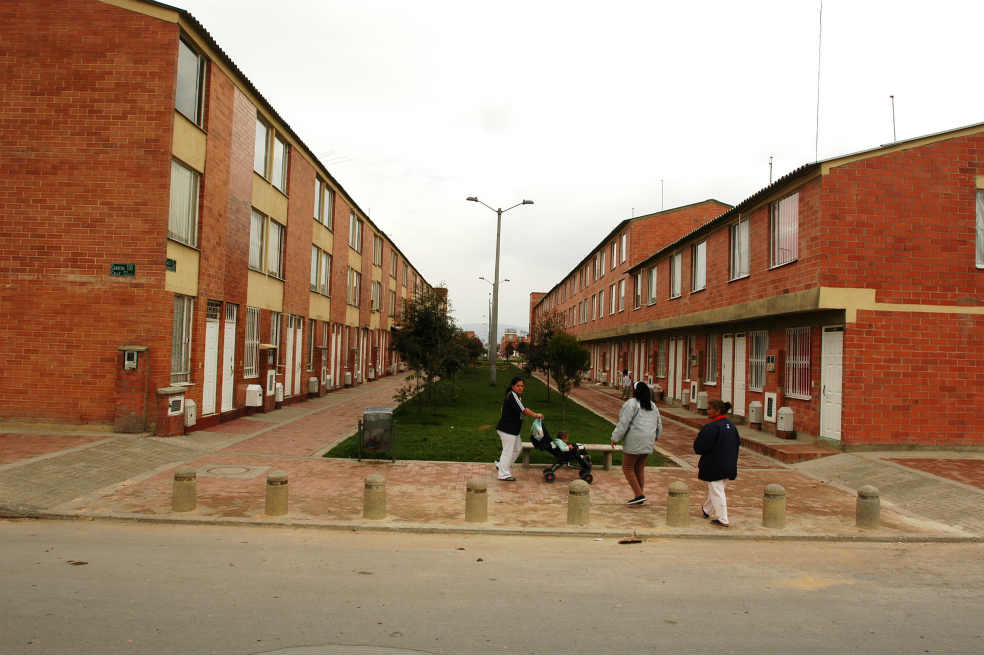 Según cifras oficiales, en Bogotá faltan 180 mil viviendas de interés prioritario.  / Archivo