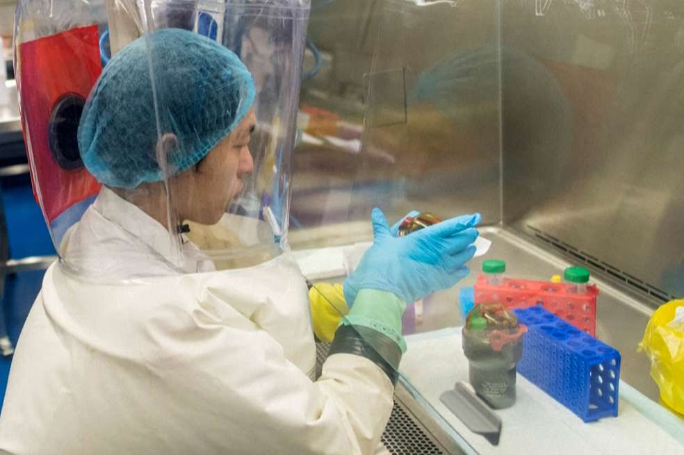 Los expertos de la Organización Mundial de la Salud (OMS) visitaron el Instituto de Virología de Wuhan, objeto de una controvertida teoría que lo ubica como posible origen del coronavirus en esta ciudad china. Así es el cuestionado laboratorio.