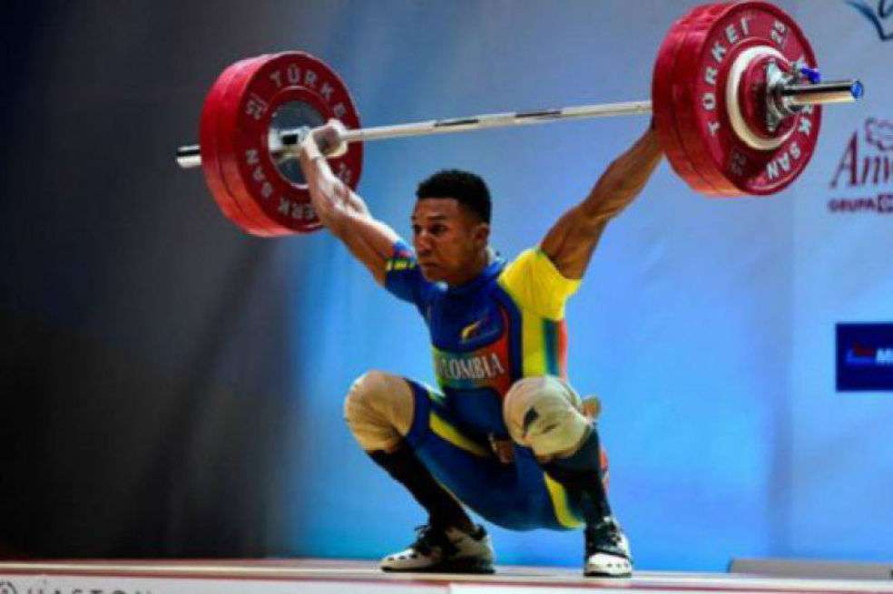 Johr Esnéider Moreno fue bronce en los 89kg en el Mundial de Pesas. / IWF