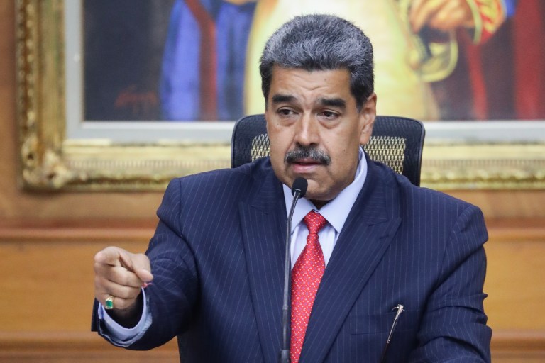 Maduro planea una conversación con los presidentes de Colombia, México y Brasil