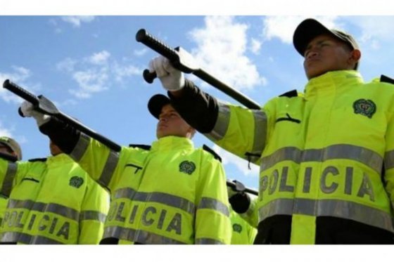 Dos policías en Bucaramanga fueron capturados por sobornar a un compañero