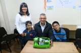 Familia boliviana presentará en Silicon Valley un dispositivo para limpiar el Titicaca