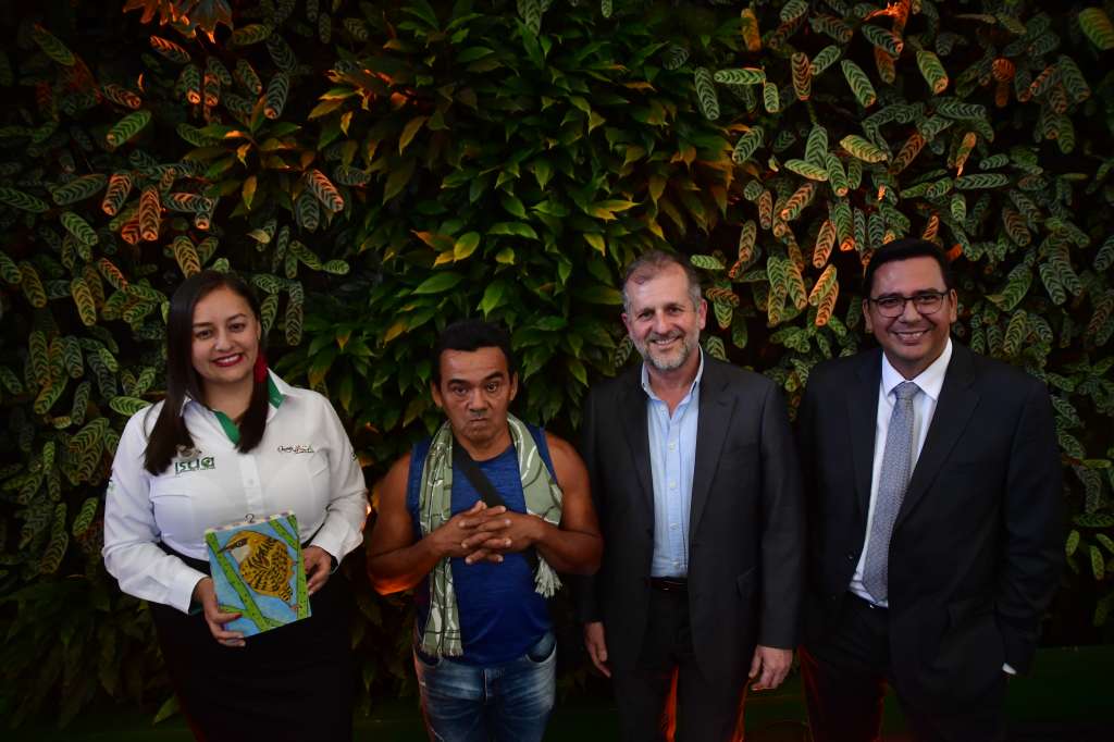 Ganadores décima entrega del Premio Caracol a la Protección del Medio Ambiente.