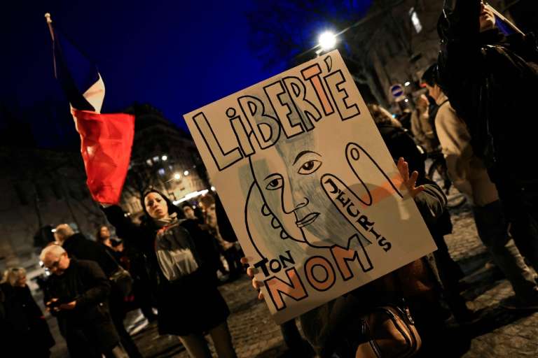 Coronavirus en Francia, protestas anticovid 19