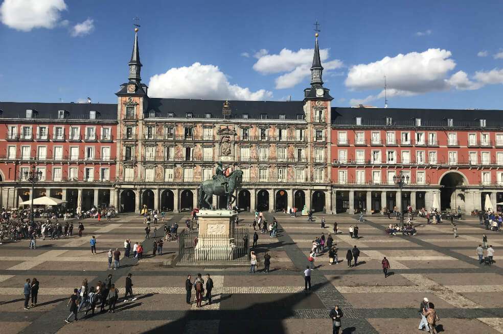 La Plaza Mayor, un imperdible turístico de Madrid / Olga Lucía Barona