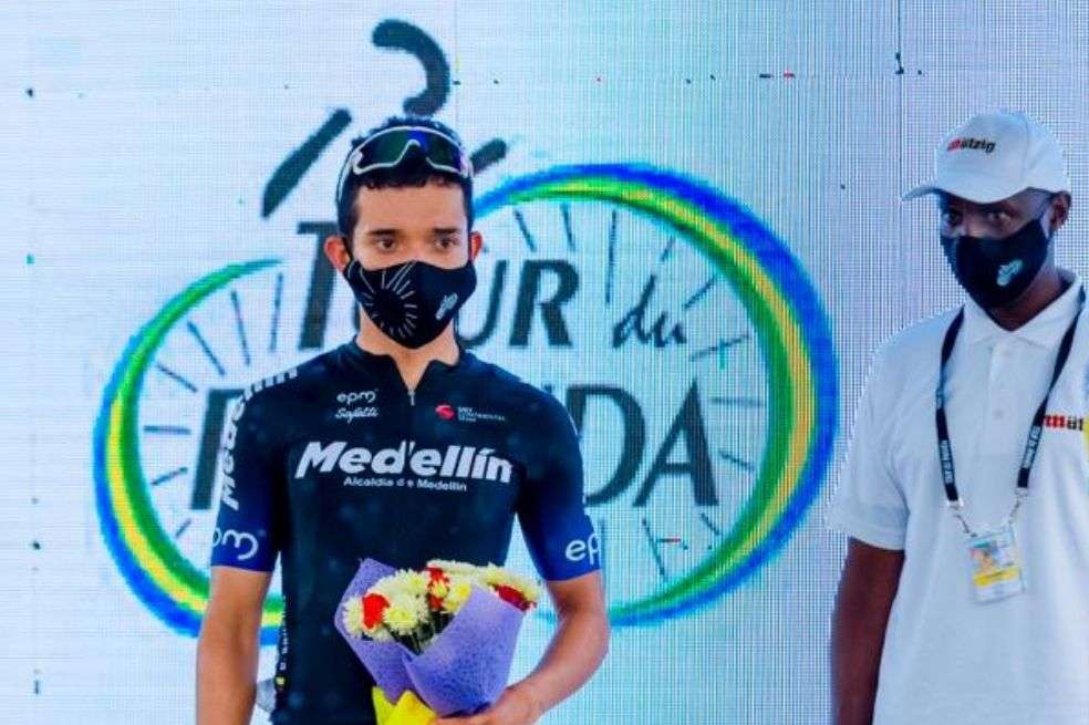 El pedalista del Team Medellín ganó en un final muy apretado.