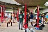 ¿Dónde queda el nuevo gimnasio viral gratis con mancuernas y maquinas de Bogotá?