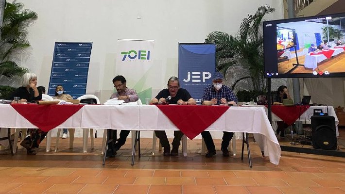 Los días 16, 17 y 18 de febrero, alrededor de 50 antiguos mandos de las Farc se reunieron con su equipo jurídico para pronunciarse frente a la acusación de la JEP en el caso de secuestro.