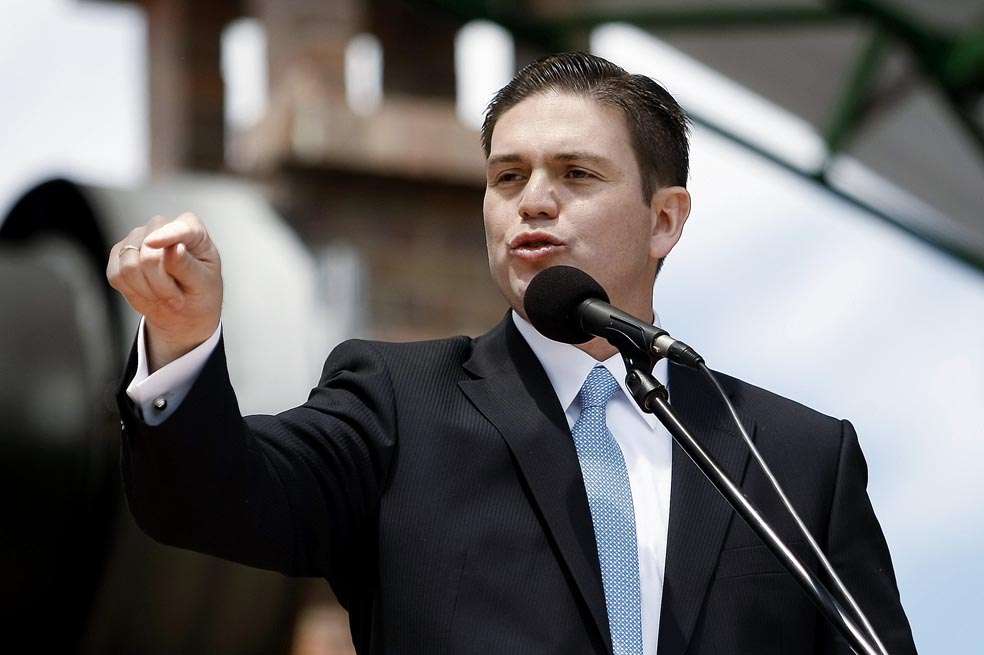 Juan Carlos Pinzón confirmó los hechos, precisó que es un expediente de hace más de 30 años y se comprometió a hacer su mejor labor en la Embajada de Colombia en Washington.