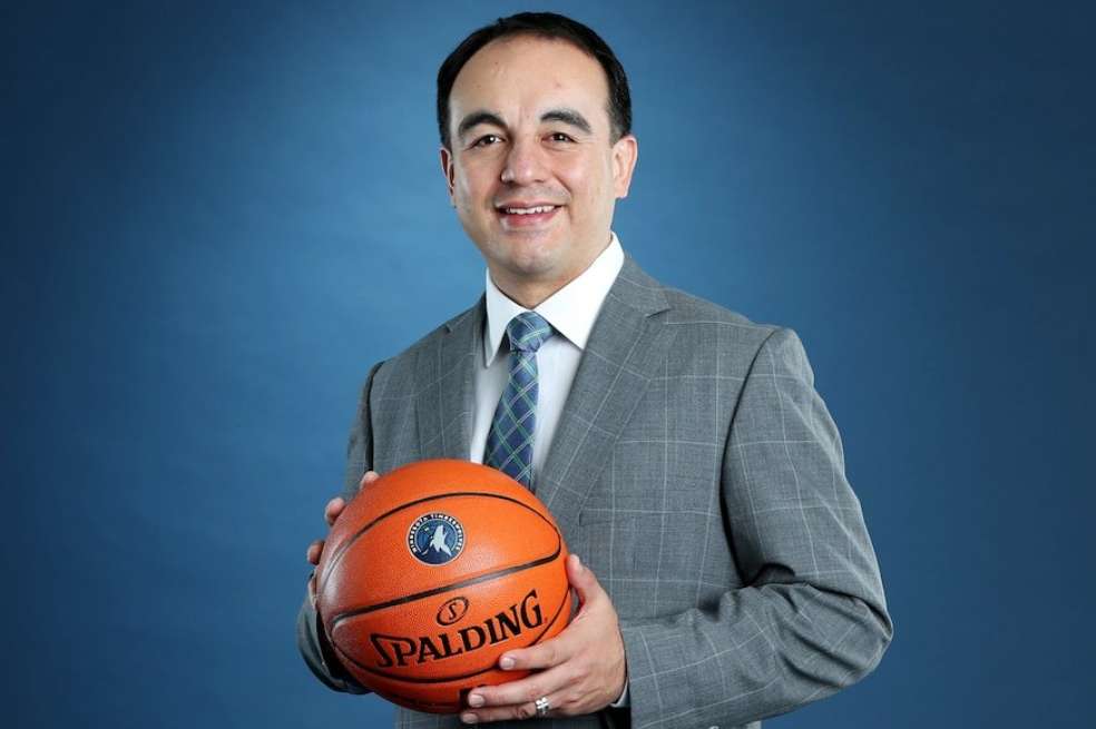 El dirigente colombiano Gersson Rosas dejó de ser el presidente operativo de los Timberwolves de Minnesota.