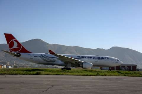 Un avión de Turkish Airlines aterrizó de emergencia en Barcelona por una amenaza de bomba