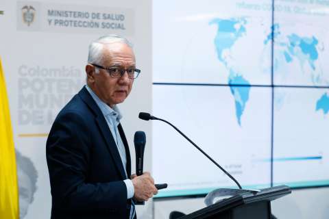 Minsalud responde a Bogotá por déficit de vacunas covid-19 para niños: “no las usaron”