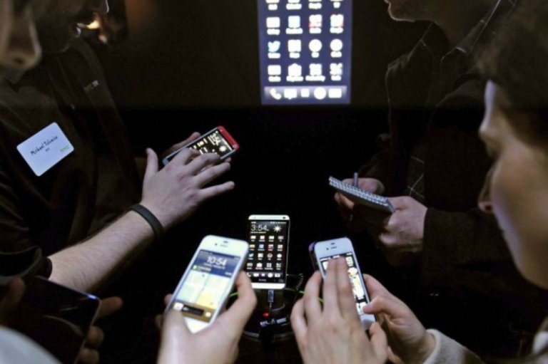 La buena hora de la información (valiosa) en internet y redes sociales