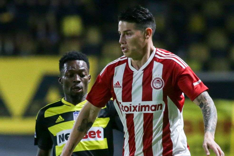 James Rodríguez, en su primer partido con Olympiacos.
