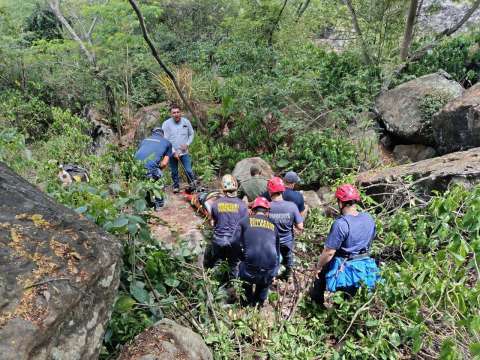 Hombre, que cayó a un abismo de 30 metro en Barichara, sobrevivió, ¿qué pasó?