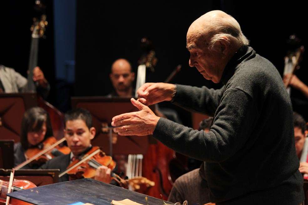 El tributo al maestro Irwin Hoffman, evento organizado por la Orquesta Sinfónica Nacional de Colombia, se realizará esta noche en el Teatro Colón, en Bogotá. / Cortesía OSNC
