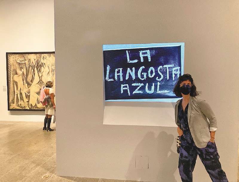 La pizarra con el título de la película de Cepeda, Grau, Vicens y Cecilia Porras impactar a los amantes del séptimo arte.