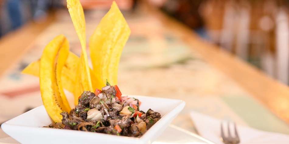 Ceviche de piangua, el plato estrella del chef caleño Rey Guerrero