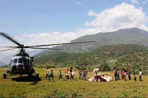 Desapareció helicóptero de la Marina de EE.UU. que hacía rescates en Nepal