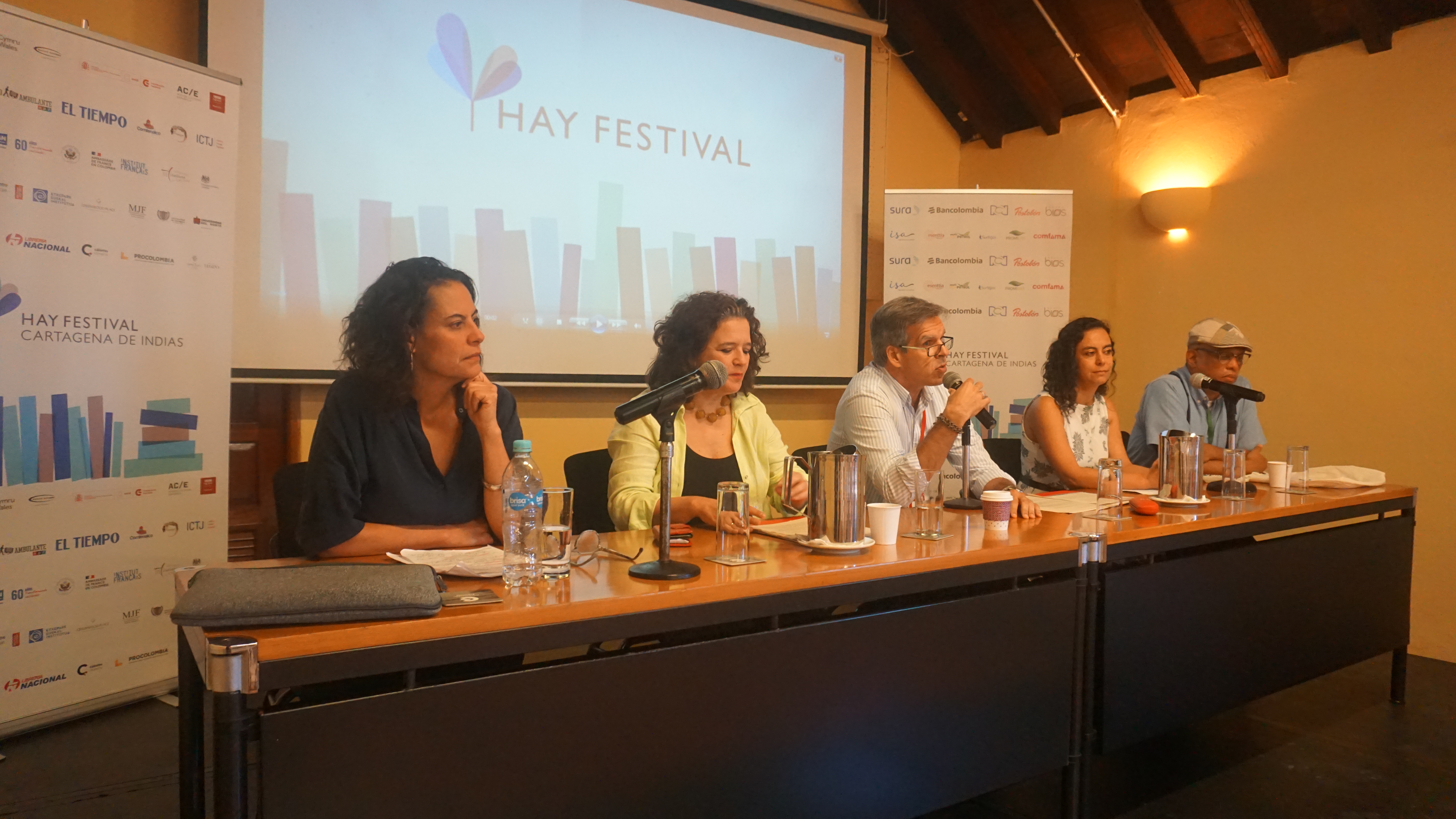 Rueda de prensa en la que se anunció la programación para la próxima edición del Hay Festival, en enero de 2023.