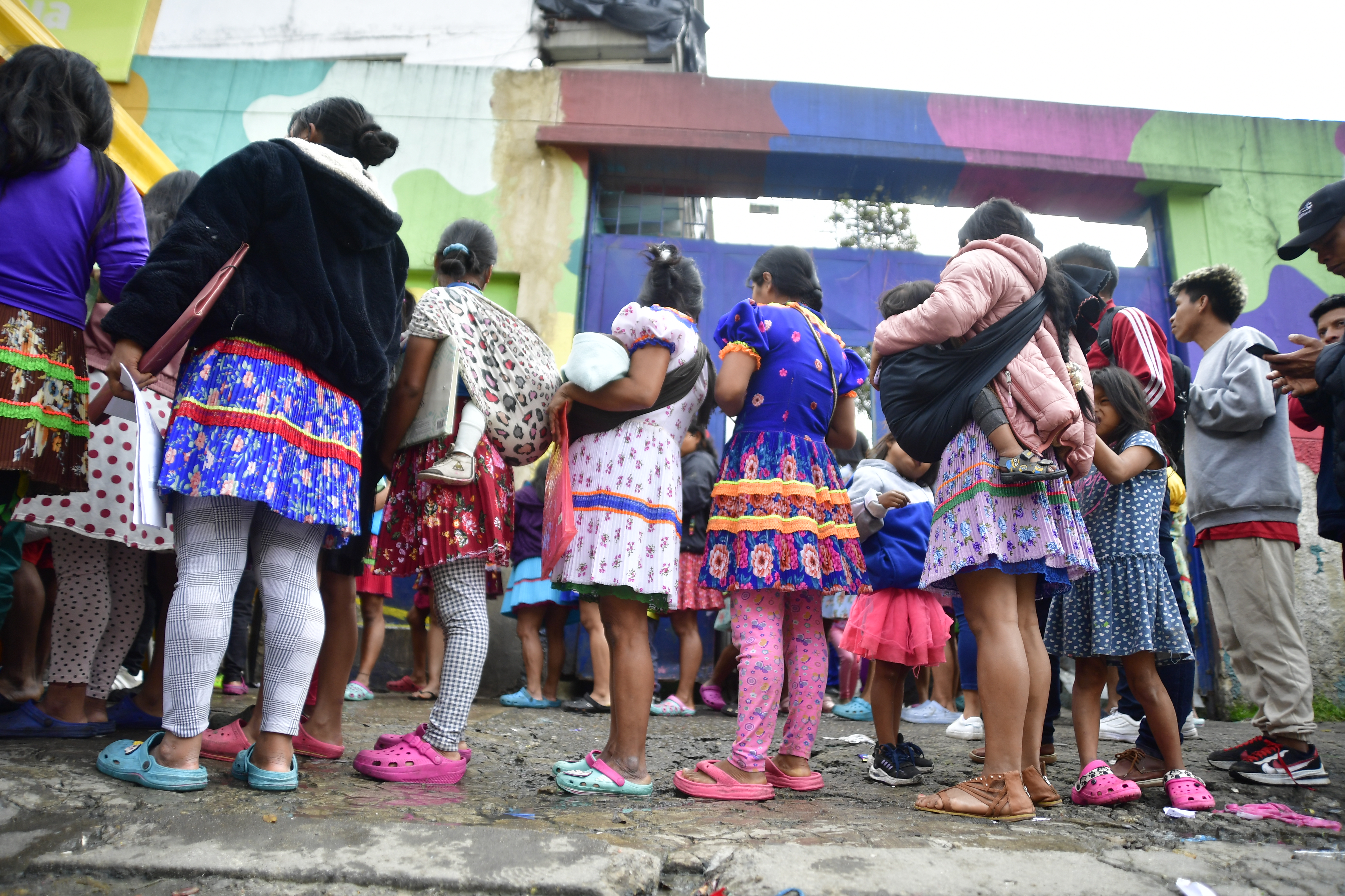 Comunidad Indígena Embera realiza plan retorno a sus zonas de origen desde este lugar