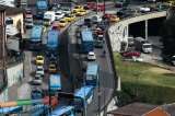 Quito combate contaminación con un perfume "de smog"