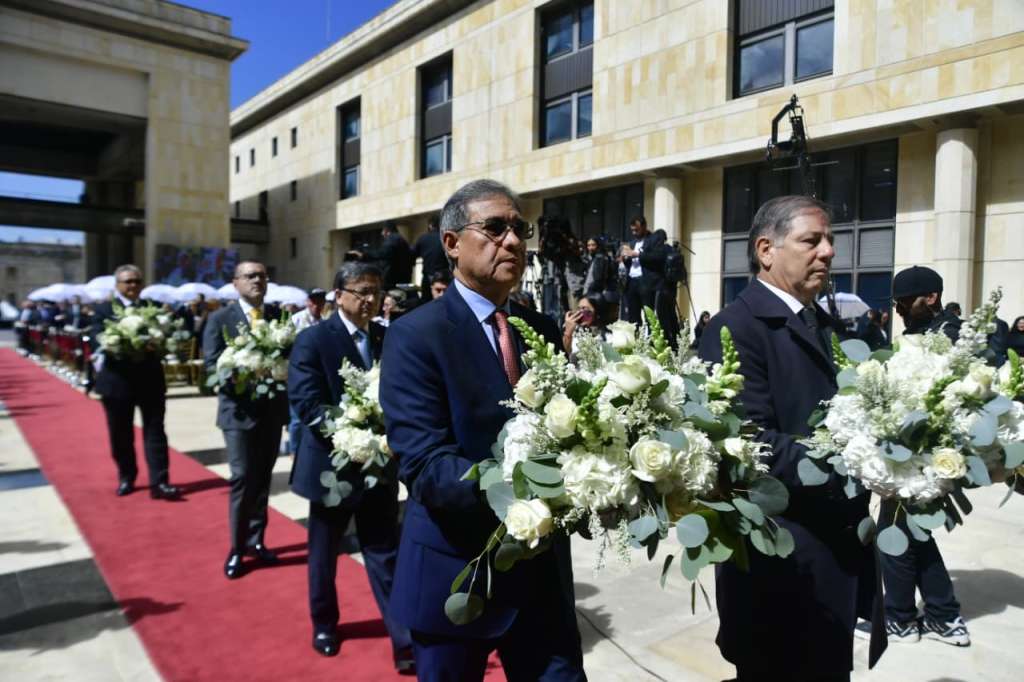 La voz de las víctimas en la conmemoración de los 40 años del holocausto del Palacio de Justicia