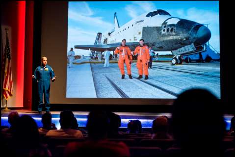 Kennedy Space Center: nuevas atracciones y eventos espaciales imperdibles en 2025