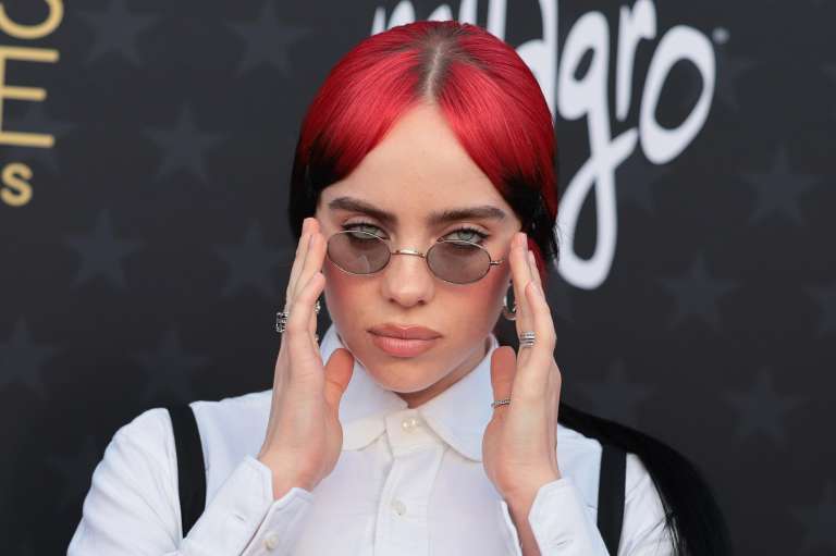 Santa Monica (United States), 14/01/2024.- US singer Billie Eilish attends the 29th Critics Choice Awards at The Barker Hangar in Santa Monica, California, USA, 14 January 2024. EFE/EPA/ALLISON DINNER