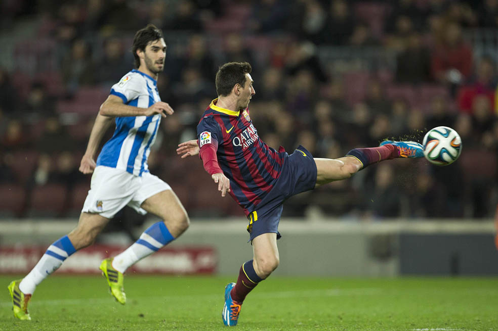 Lionel Messi está catalogado como el jugador más costoso del mundo. / EFE