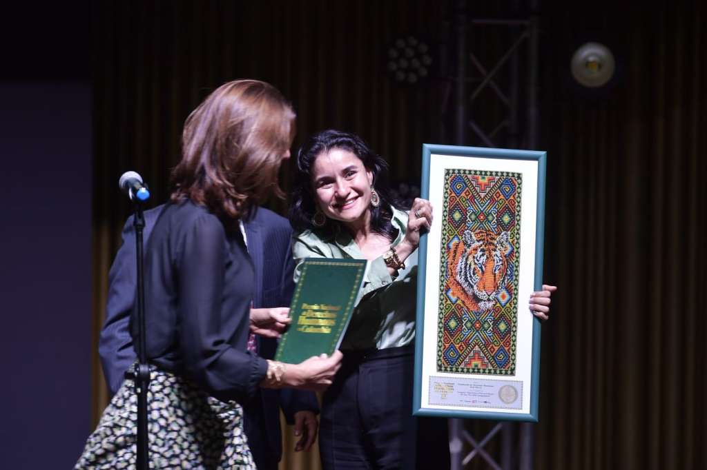El premio lo recibió Sonia Milena López, quien aseguró que este premio era un homenaje al pueblo araucano y de los "hombres y mujeres que han caído a lo largo de estos 29 años de lucha, a los que han pasado por las cárceles, a los que están y a los que nos arrebataron violentamente".