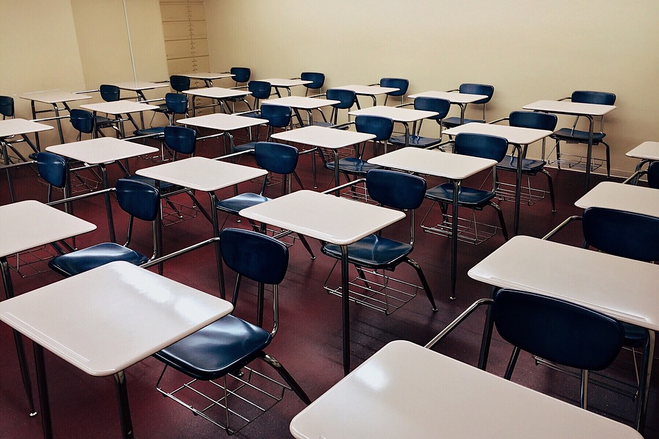 Según indicó el Distrito el docente fue separado de las aulas de clase del colegio Distrital, mientras se esclarecen los hechos que fueron denunciados.
