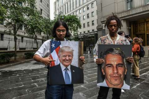 Caso Epstein: gestión de documentos causa pelea pública entre el círculo de Trump